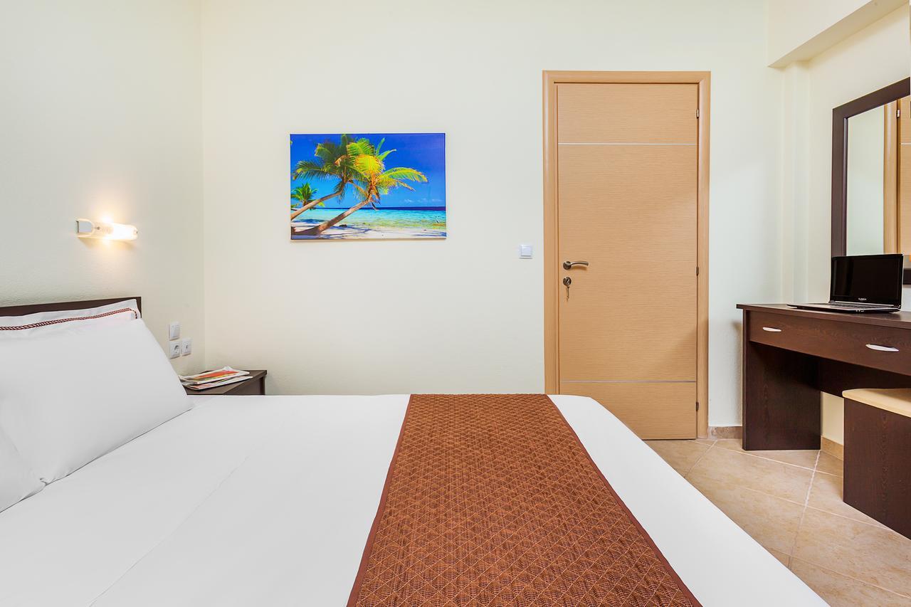 Belohorizonte Fine Accommodation Fourka Exterior foto